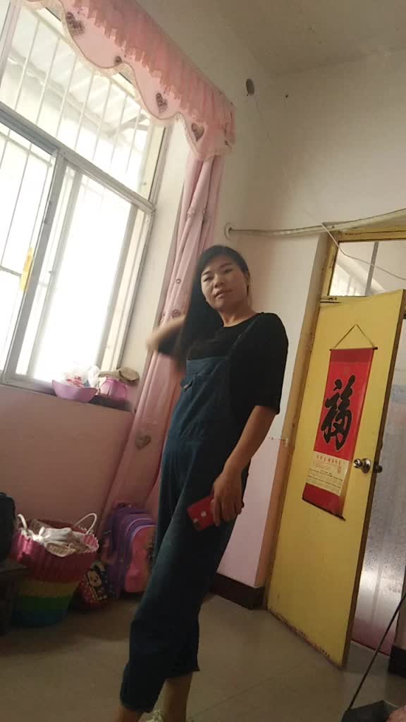 我的傻老婆↖(^ω^)↗