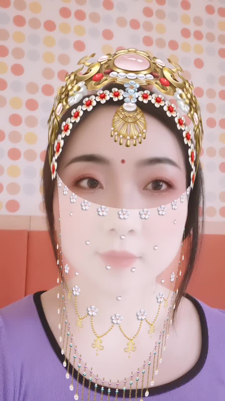 天竺少女沙里瓦 好不容易画个妆,必须得抖一下,要不真浪费