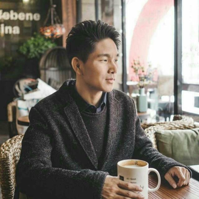 新闻卖产品软件开发