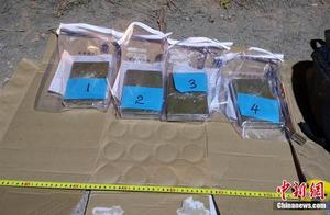 Guangxi police is destroyed cross a country to ped