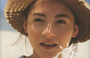 Zhang Baizhi goes out 21 years head do birthday to meet on May 22 Beijing 