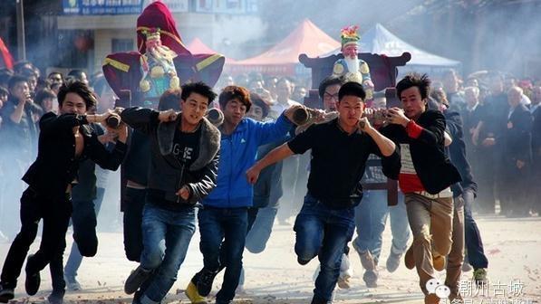 写游神节的作文，400字左右