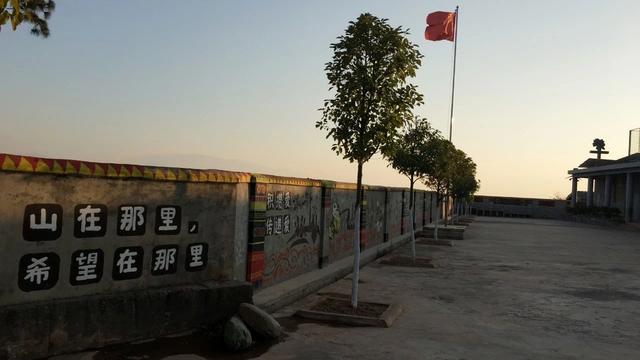 小学三年级的作文,一件有爱心的事