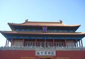 描写北京故宫的诗句有哪些？
