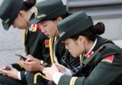 Be a soldier now can use a mobile phone, but are t