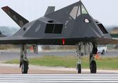F117 by down, u.S. Army why not destroy for a shor