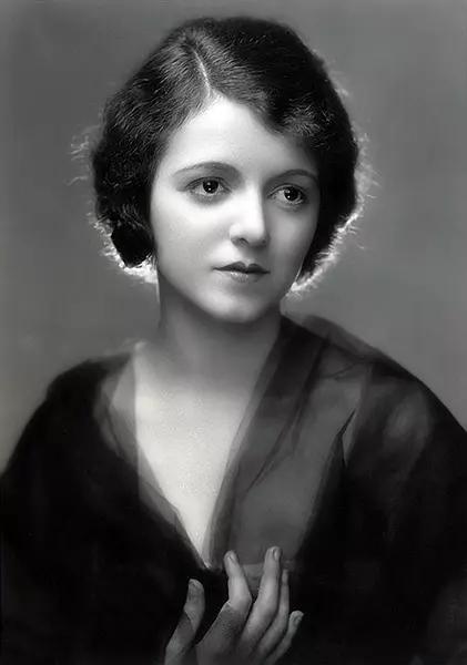 历届奥斯卡最佳女演员1927-28 Ja - 今日头条(