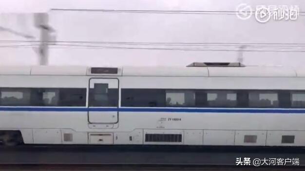 【两辆高铁在飙车 警方:追不上】网曝 - 今日