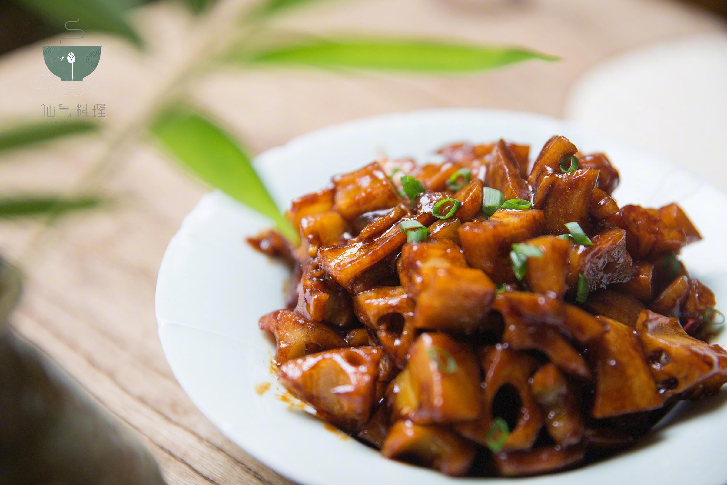 【糖醋藕丁】的具体做法赶紧收着!小暑节气 - 今日头条(www.toutiao.com)