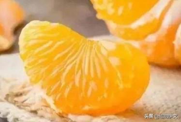 沃柑是橘子还是橙子 沃柑属于柑橘类。 沃 - 今