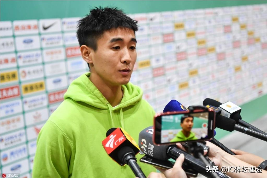 【韦世豪二次采访道歉】 赛后,在球员通道 - 今
