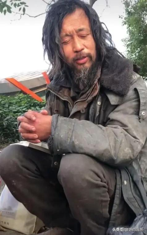 最近他成为网红,原名叫沈魏,今年54岁, - 今日头条(www.toutiao.com)