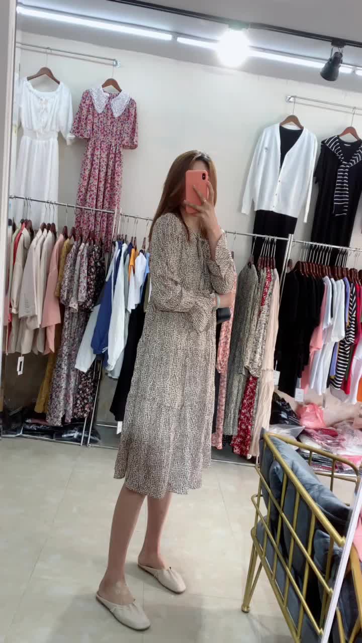 服装店店主 #生活压力 #女装实体店 开始自律 减肥 今年疫情胖了式镲