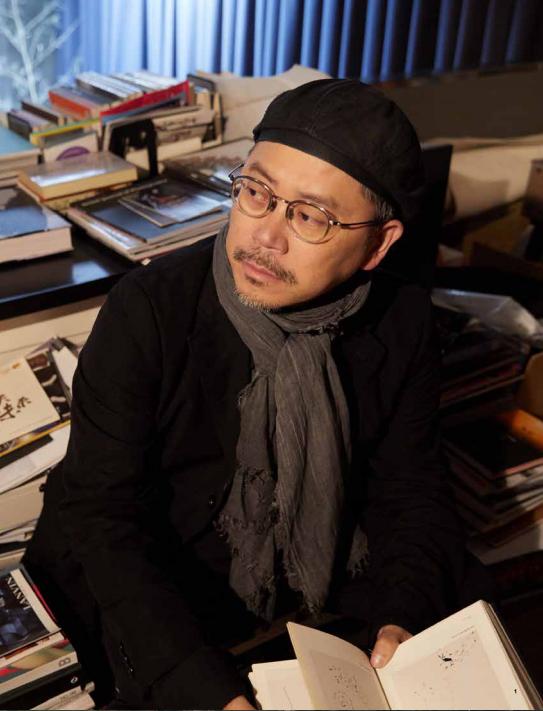 叶锦添在时空中旅行的艺术家